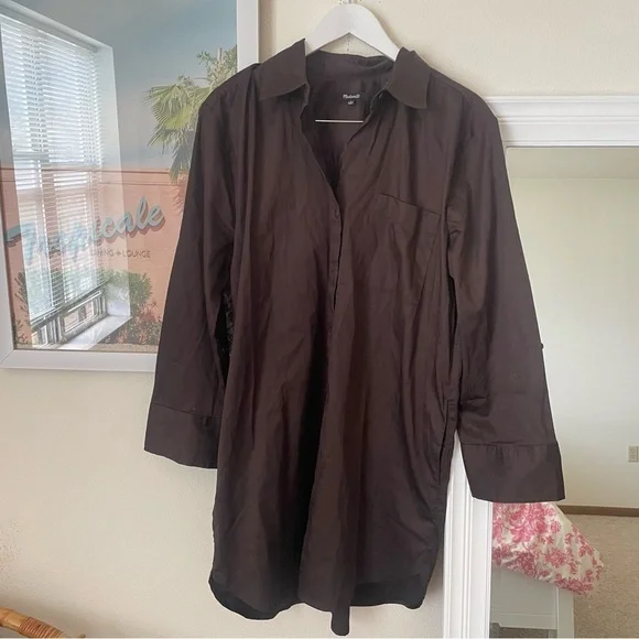 Madewell Y-Neck Relaxed Shirtdress in Dark Carob - Picture 4 of 8